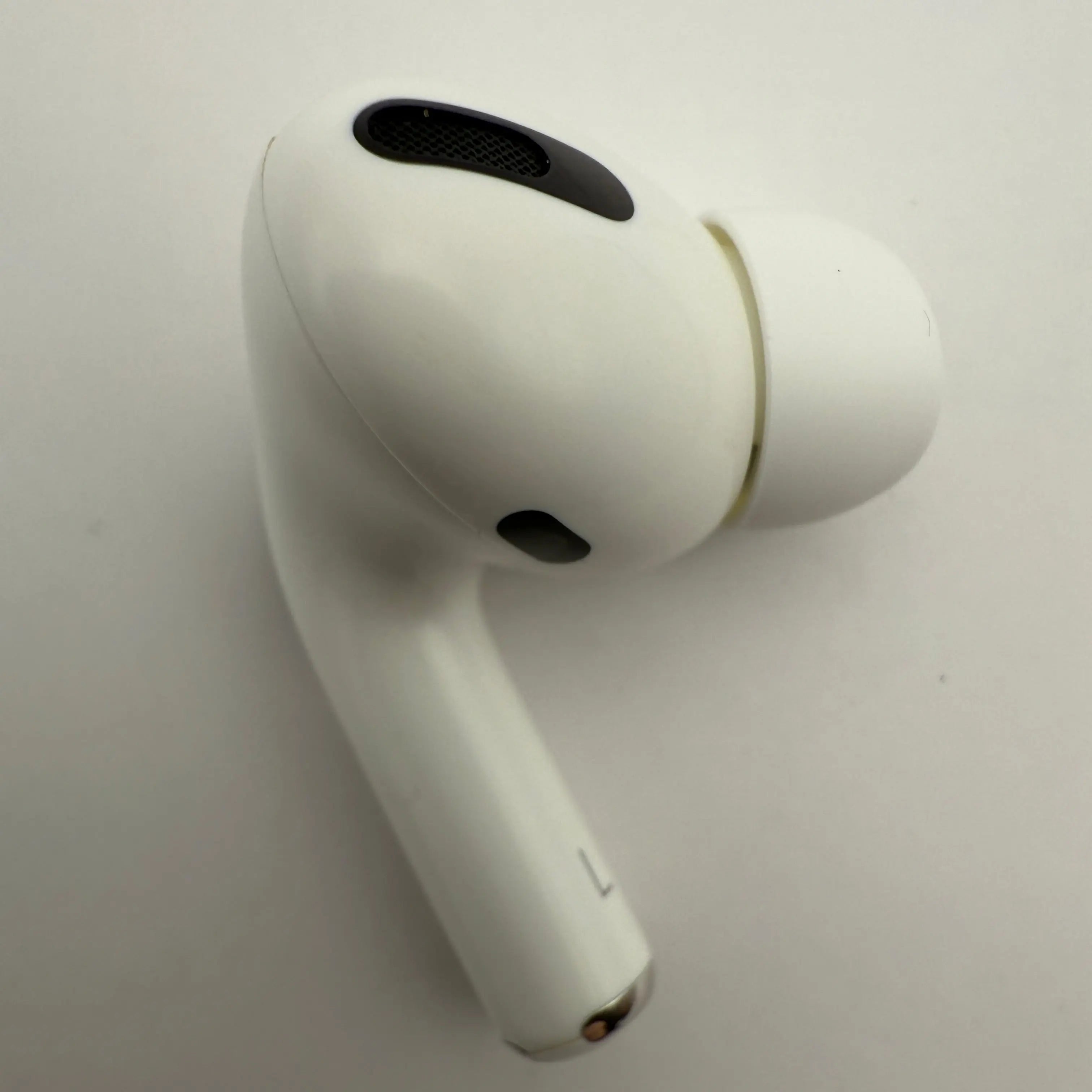 Left Replacement Apple AirPod Pro (1st Generation) - SoundBird